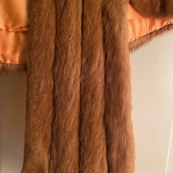 Mink Cape/Shawl Authentic - Picture 4 of 16